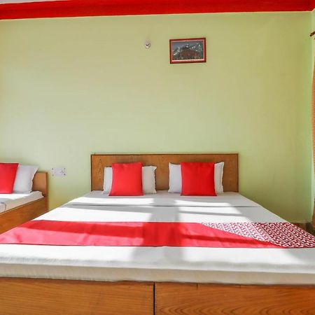 Oyo 63541 Hotel New Indra Lodge Joshīmath Екстериор снимка