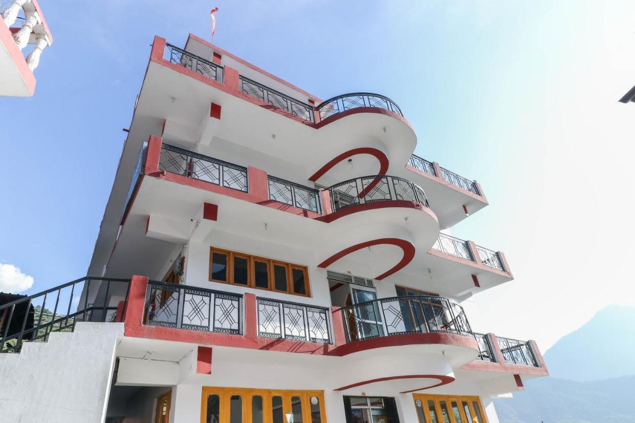 Oyo 63541 Hotel New Indra Lodge Joshīmath Екстериор снимка