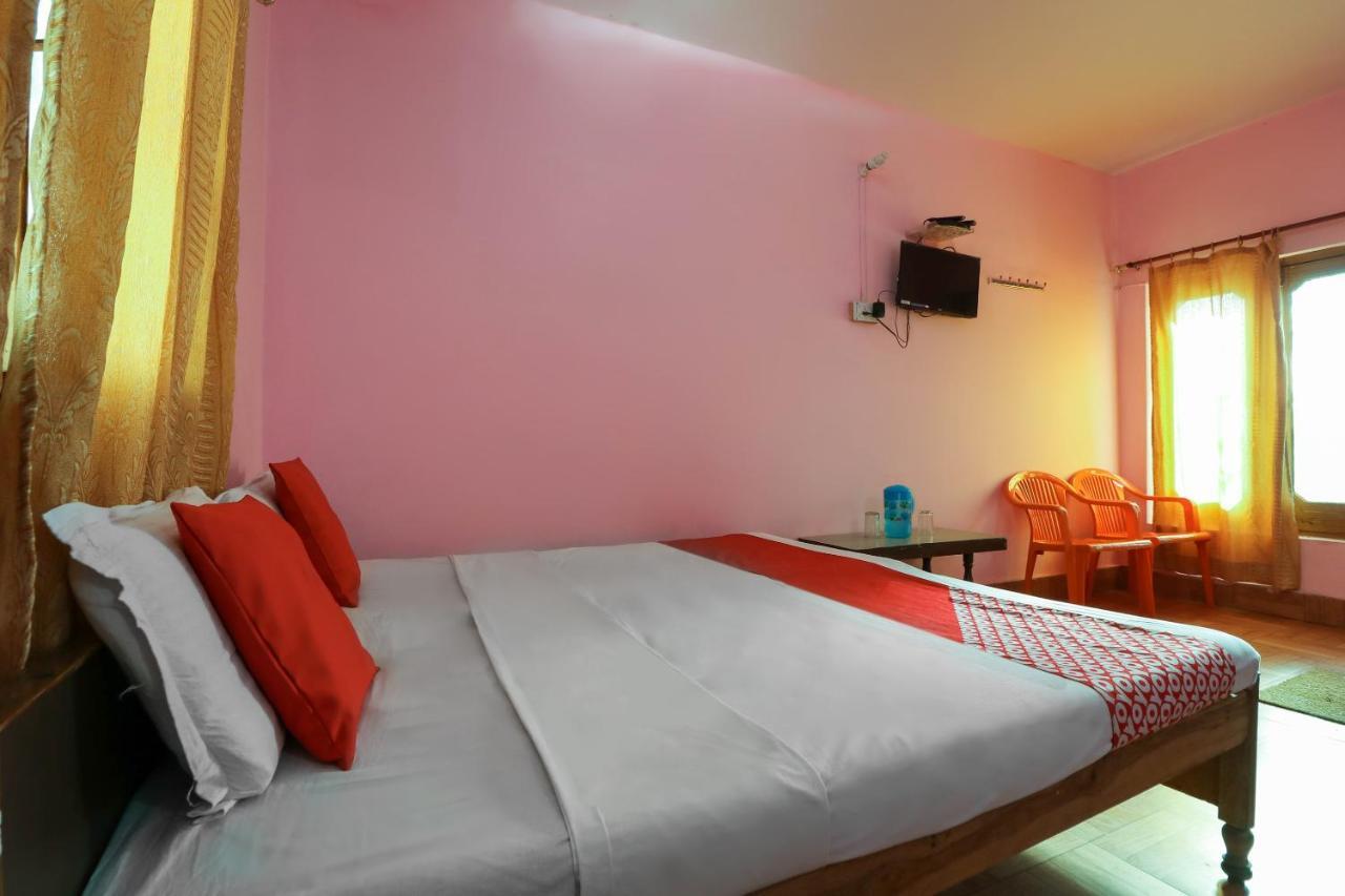 Oyo 63541 Hotel New Indra Lodge Joshīmath Екстериор снимка